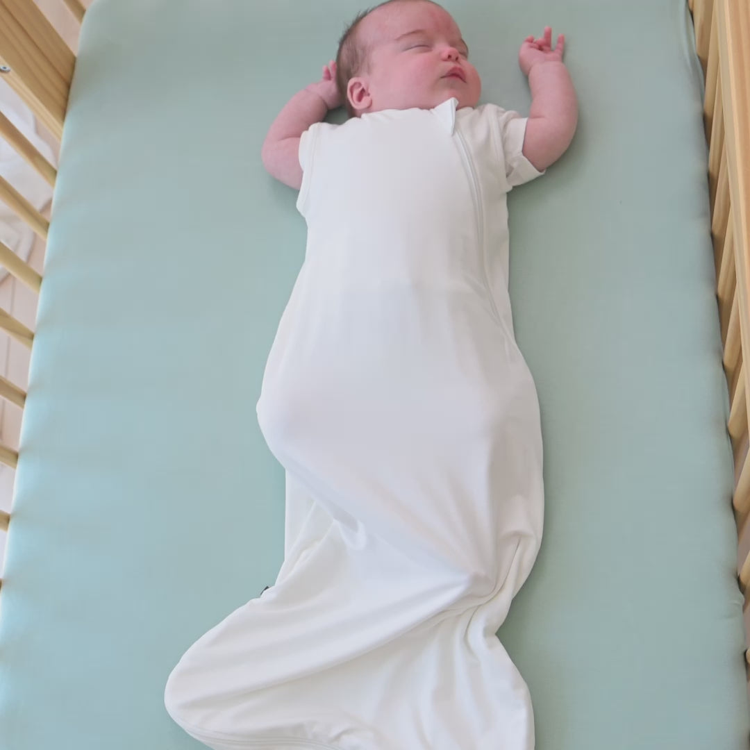 Video of infant modeling the 0.5 Tog Sleep Bag in Cloud with a Cloud